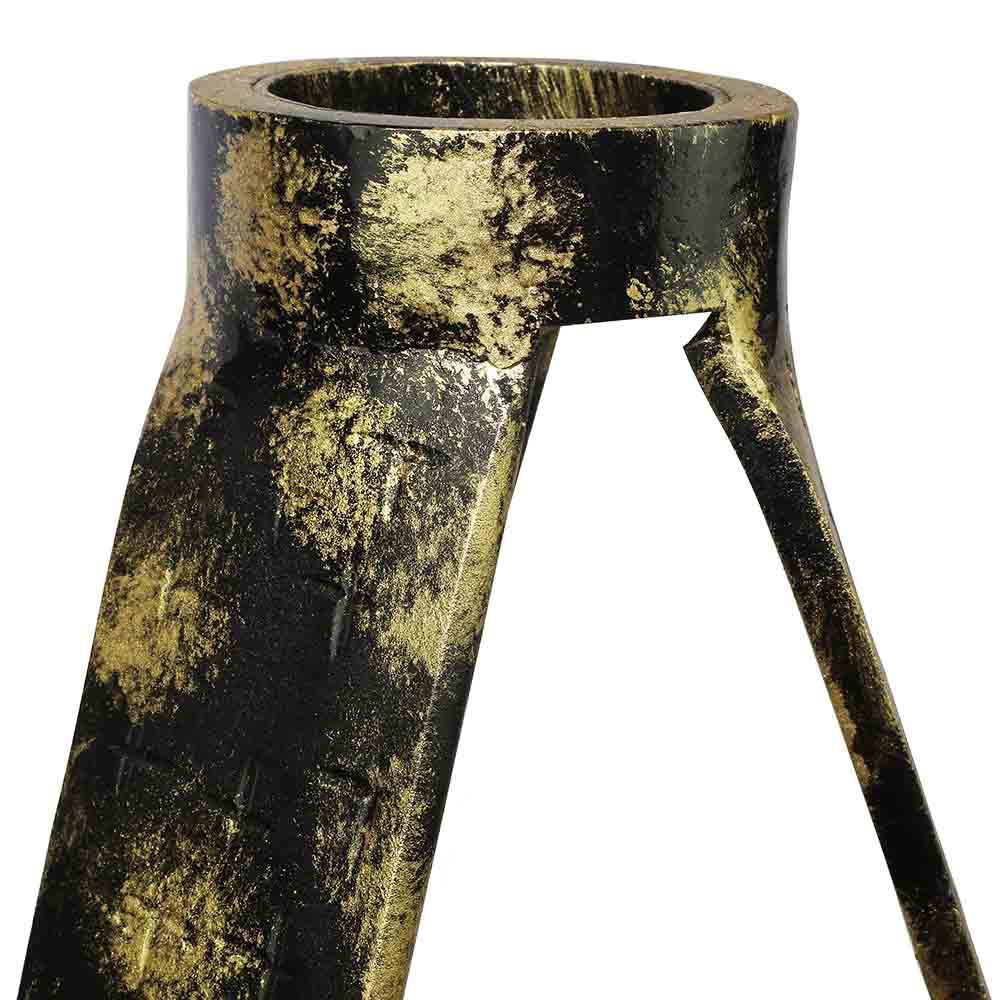 Massive candle holder